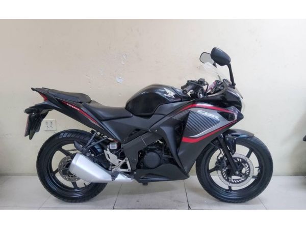 Honda CBR150R สภาพเกรดA 12493 กม. เอกสารครบพร้อมโอน